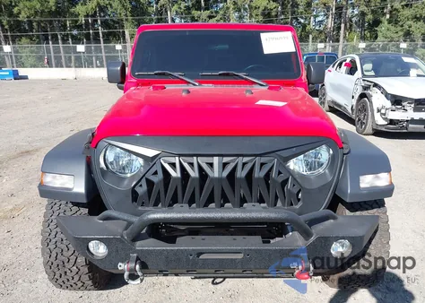 2019 Jeep Wrangler Unlimited Sport Altitude 4X4 z USA, uszkodzony, nr VIN 1C4HJXDG1KW632621